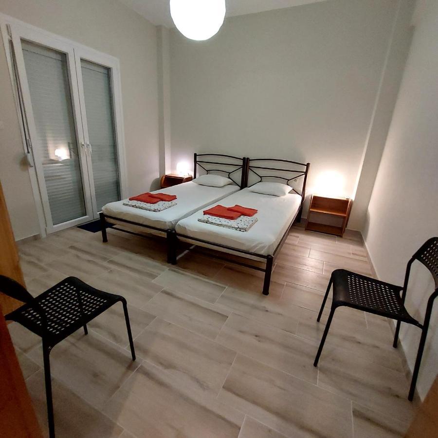 Beachhouse Nei Neoi Poroi