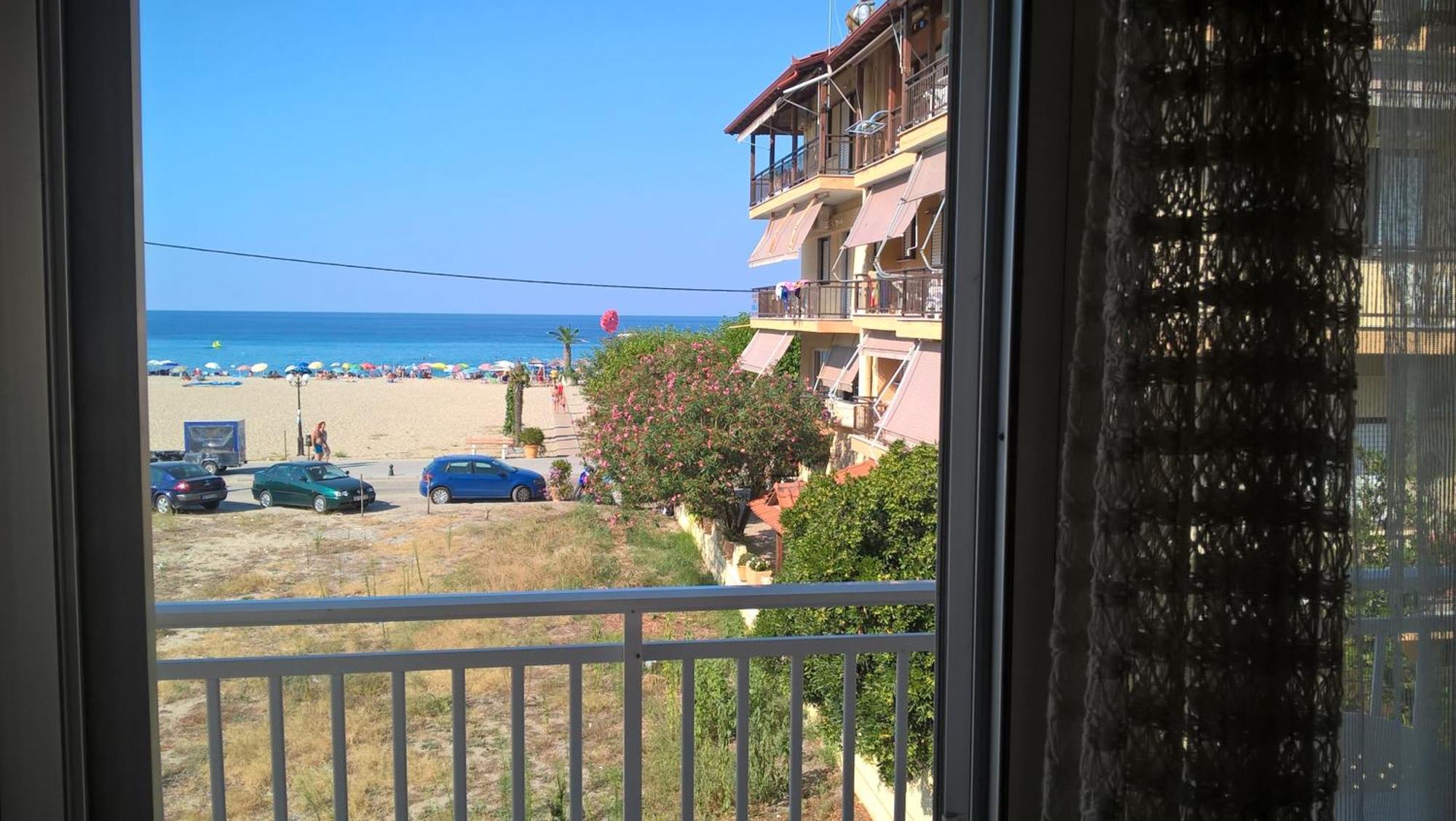 Beachhouse Nei * Neoi Poroi
